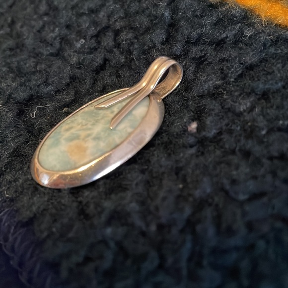 Silver Semi Precious Stone Pendant - Picture 2 of 3